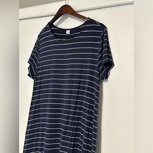 Old Navy 1X Short Sleeve Swing Dress Striped